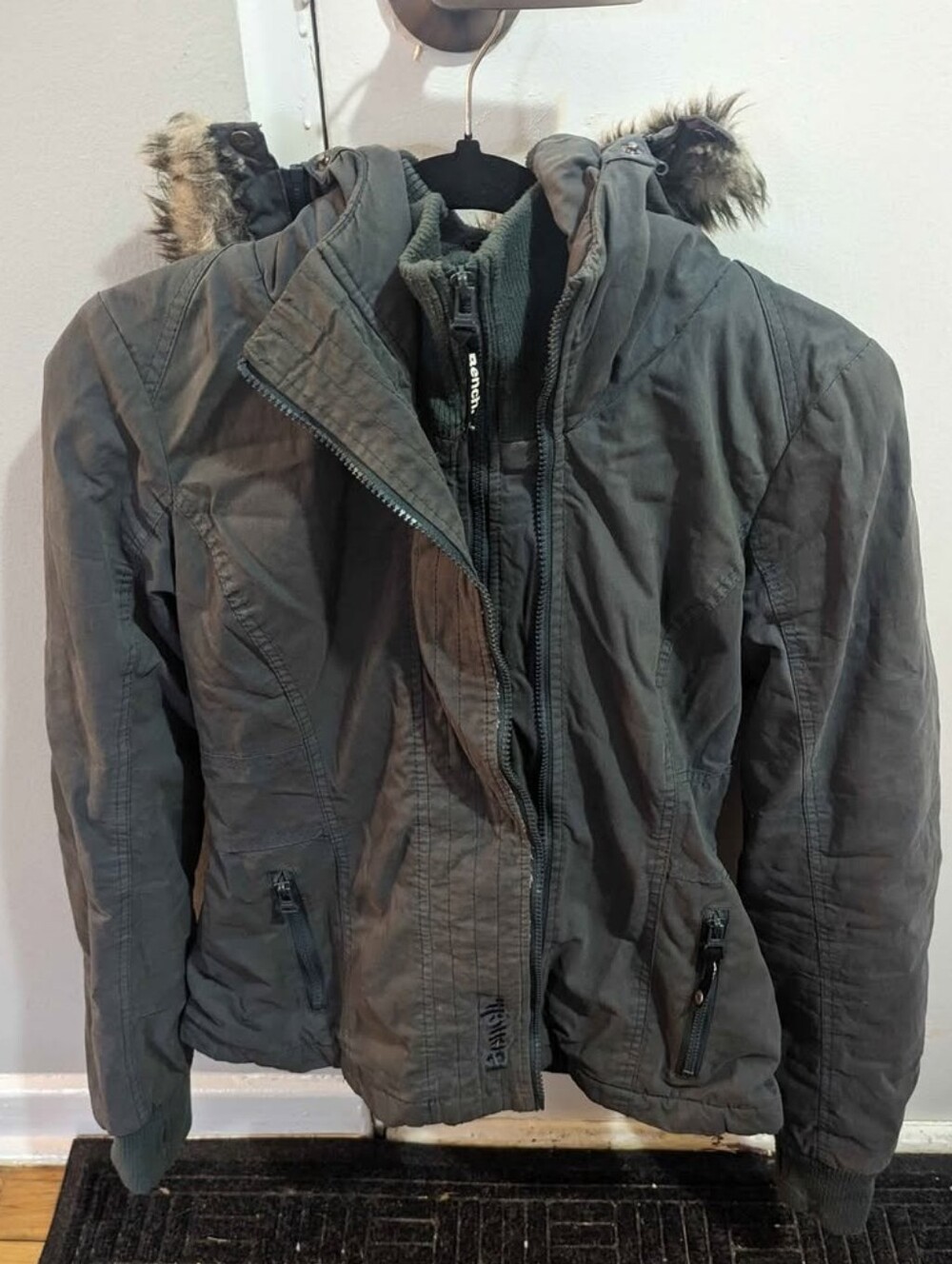 Bench Fux-Fur Hooded Winter Jacket